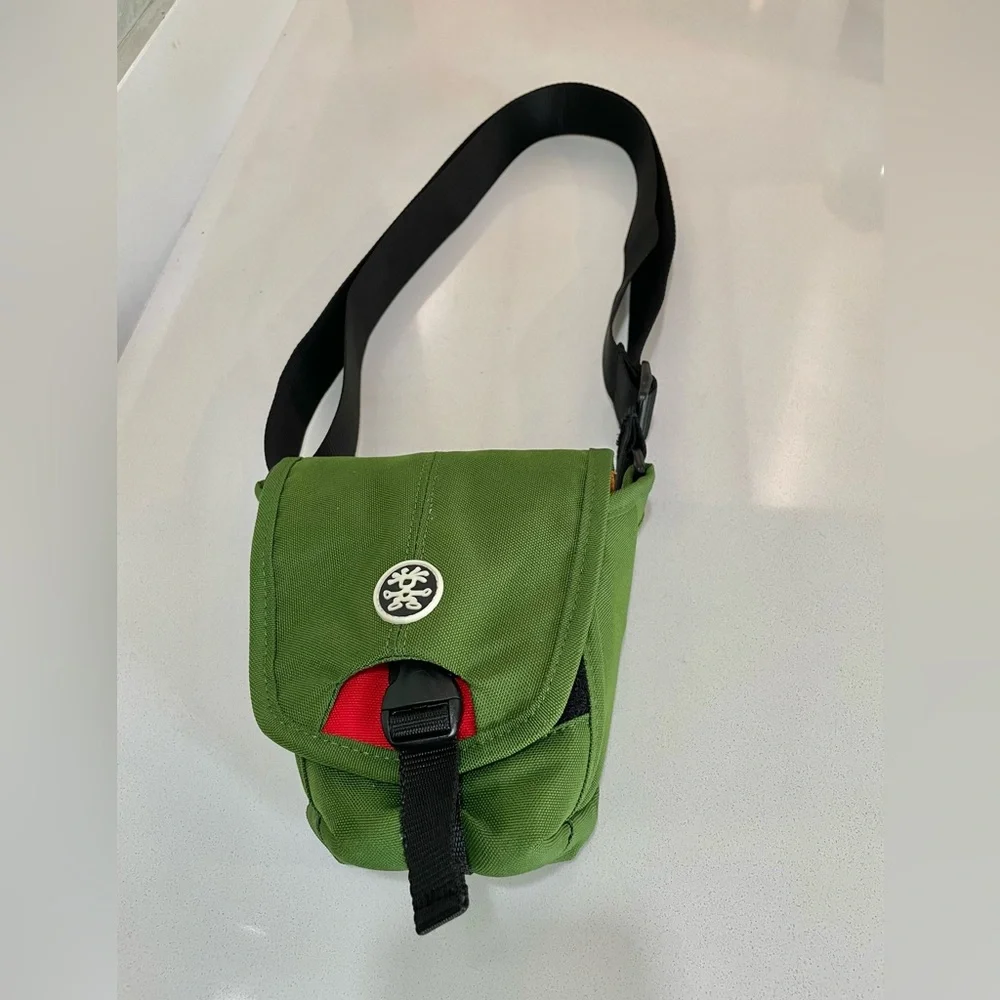 Crumpler, The One Million Dollar Home Camera Bag